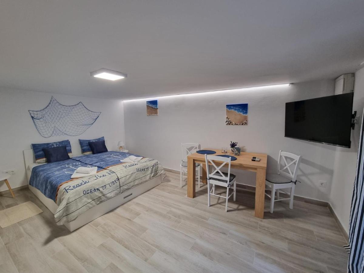 Apartments Casia Baška Esterno foto